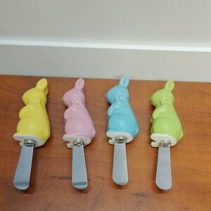Colorful Bunny Spreaders Set